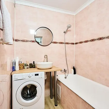 With Scenic Views Apartment *